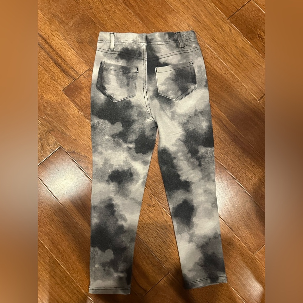 🖤 5T Girls Gray Tie-Dye Pants 🖤